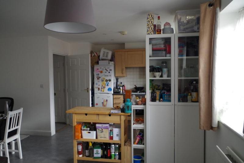 Bright, Chilled Ensuite Db Room In A Shared Flat! Londres Exterior foto