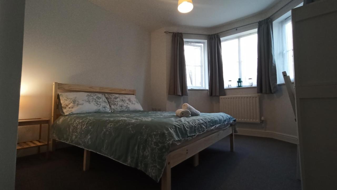 Bright, Chilled Ensuite Db Room In A Shared Flat! Londres Exterior foto